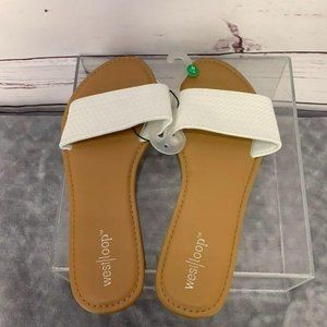 West Loop White Strap Women’s Sandals Size‎ Medium